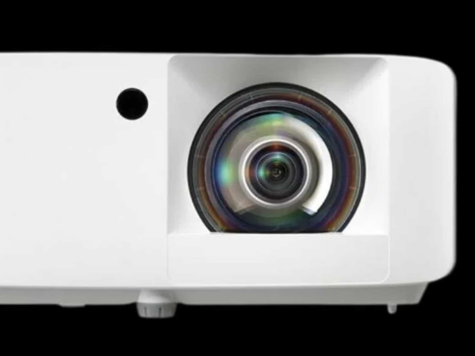 golf simulator projector 1080p vs 4k