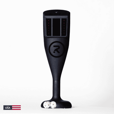 High-tech golf swing analyzer device for improving golf performance, featuring sensors and data tracking for accurate swing analysis. Ideal for golf enthusiasts and professionals.